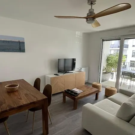 Cosy 80m2 Au Pied Du Tram De Bordeaux إيزين
